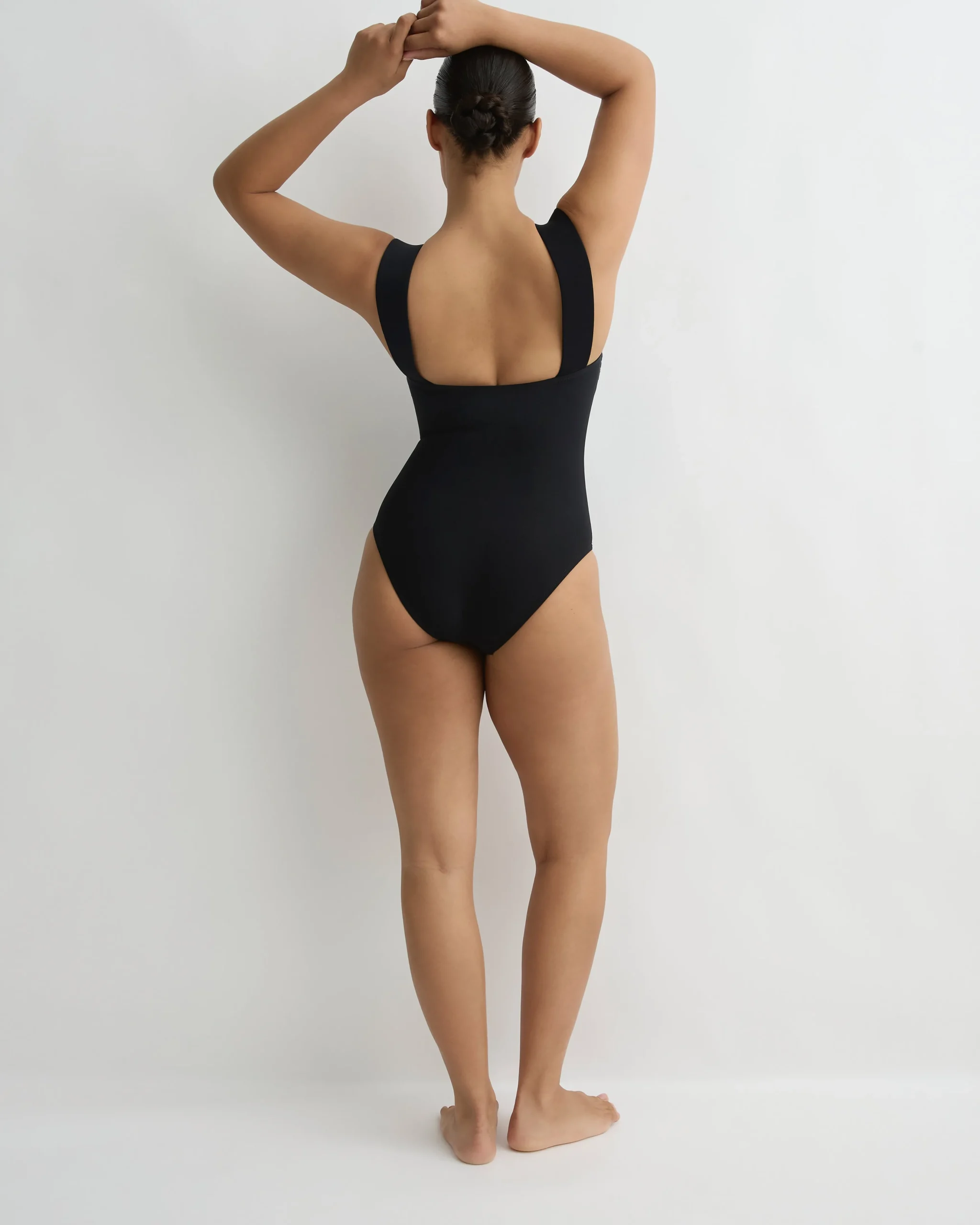 Gwen One Piece - (Sculpteur®)*BONDI BORN Hot