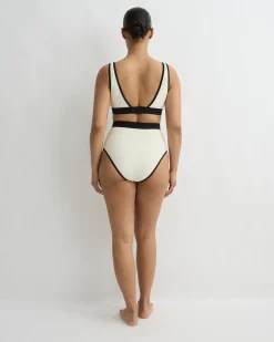 Hayden Bikini Top - (Sculpteur®)*BONDI BORN Hot